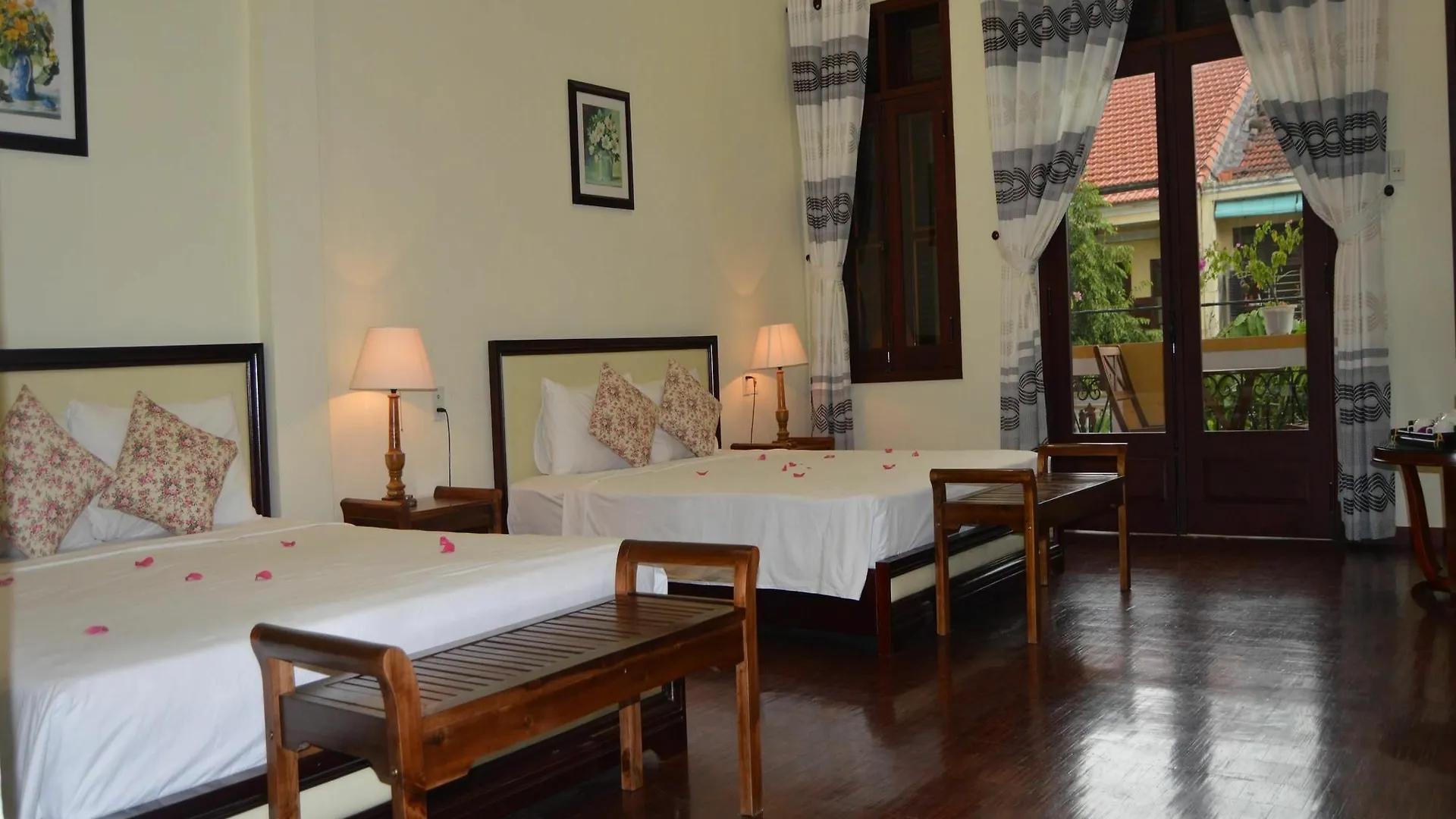 Orchids Homestay Хойан Вьетнам