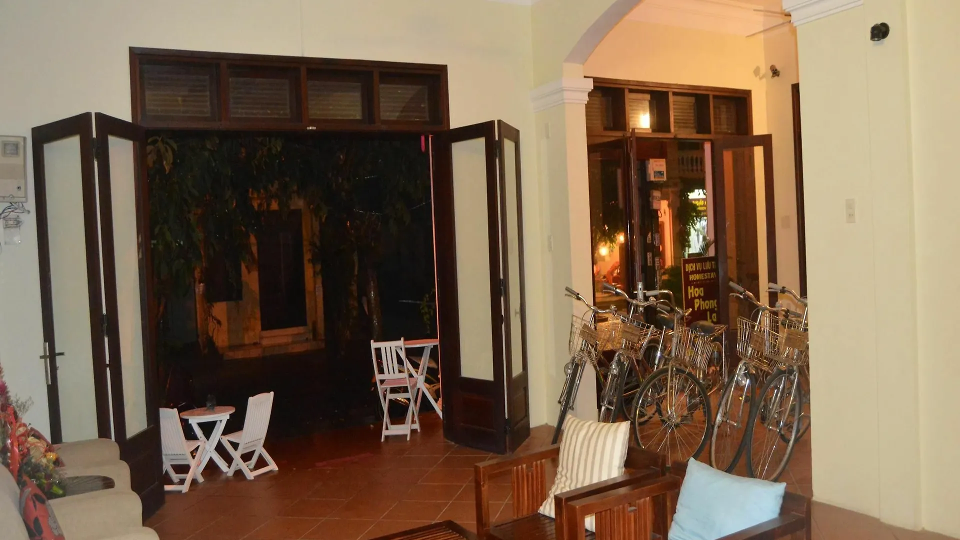Orchids Homestay Хойан